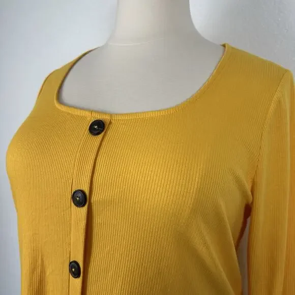 Lane Bryant Top Women 18/20 Marigold Yellow Button Accent Front Ribbed Knit - Picture 5 of 12
